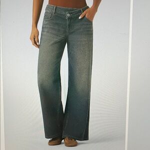 HALARA Flex asymmetric low rise zipper pockets washed Wide-Leg Jeans NWT